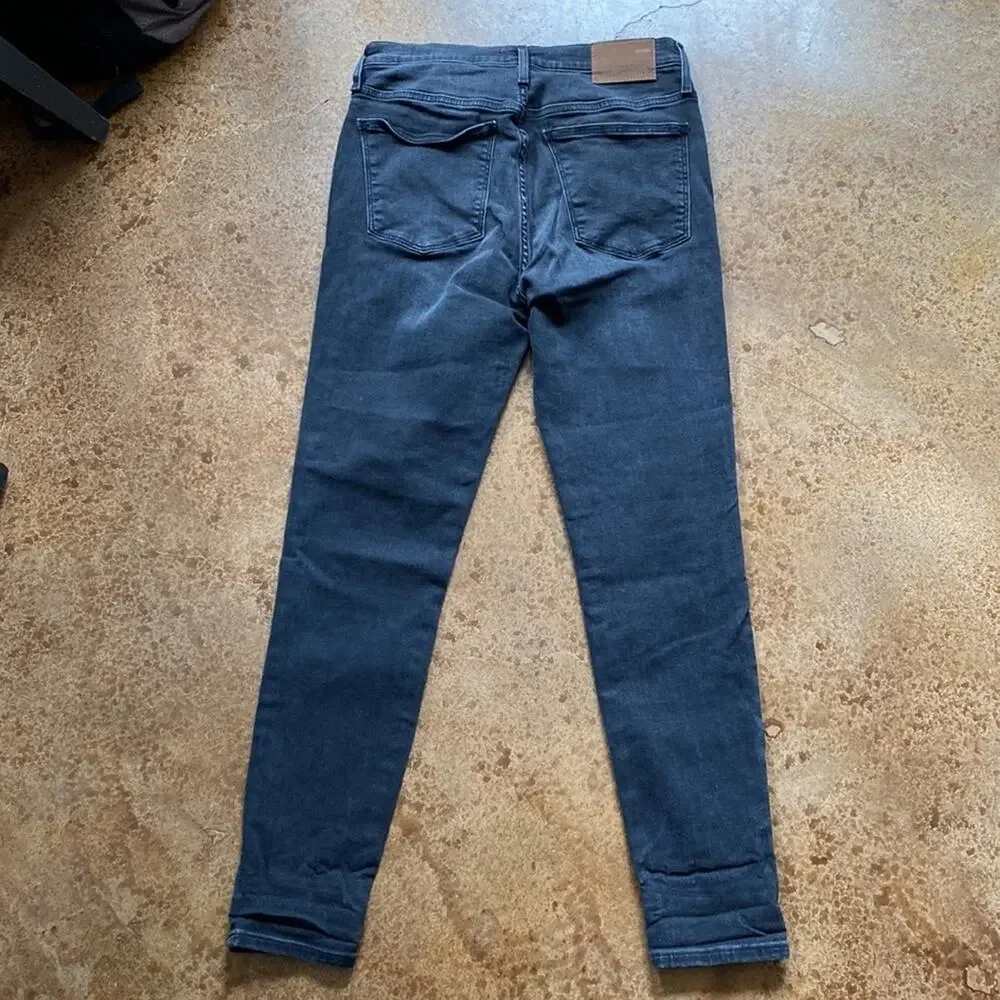 . Crew‎ Mercantile black aged look skinny cropped ankle stretch jeans
